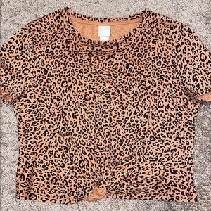 H&M Leopard Print Cropped Tee